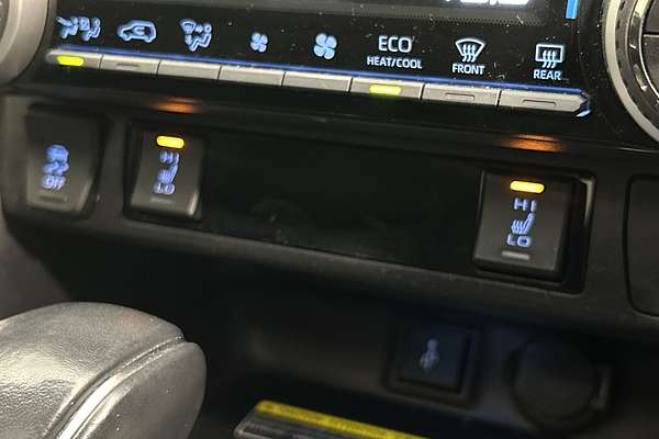 2020 Toyota RAV4 Cruiser AXAH54R thumb-17
