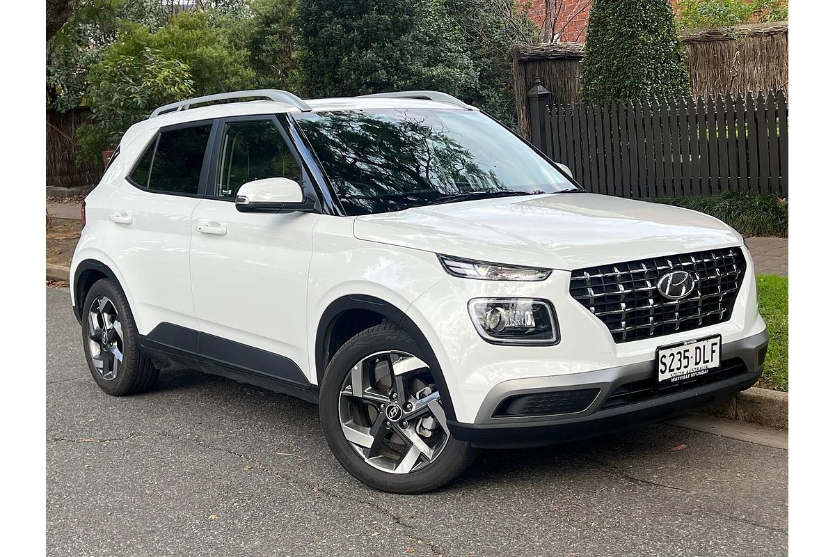 2026 Hyundai Venue Elite QX.V5