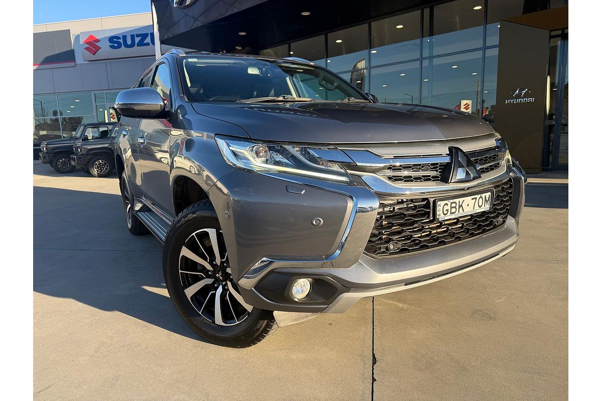2017 Mitsubishi Pajero Sport Exceed QE