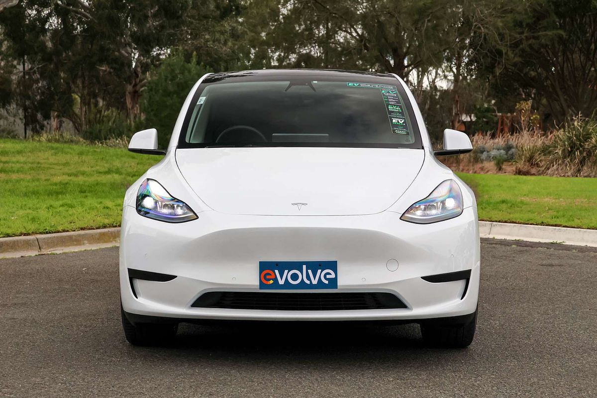2022 Tesla Model Y Rear-Wheel Drive