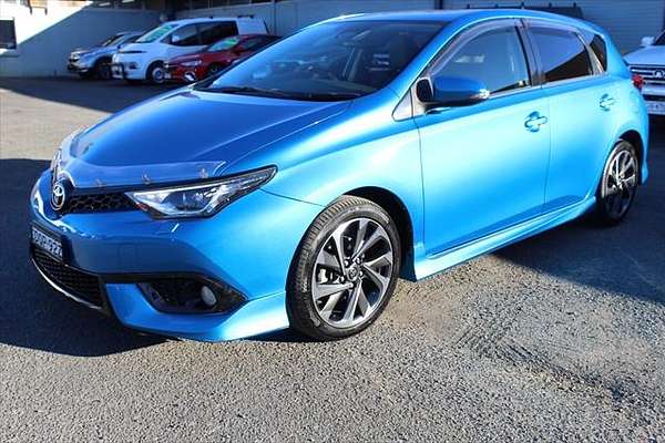 2017 Toyota Corolla ZR ZRE182R