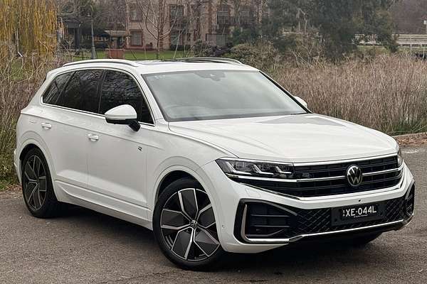 2024 Volkswagen Touareg 210TDI R-Line RC