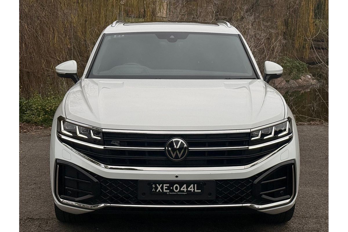 2024 Volkswagen Touareg 210TDI R-Line RC