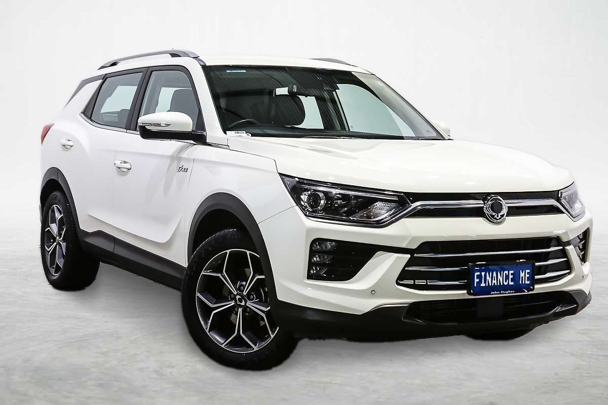 2024 KGM SsangYong Korando ELX C300