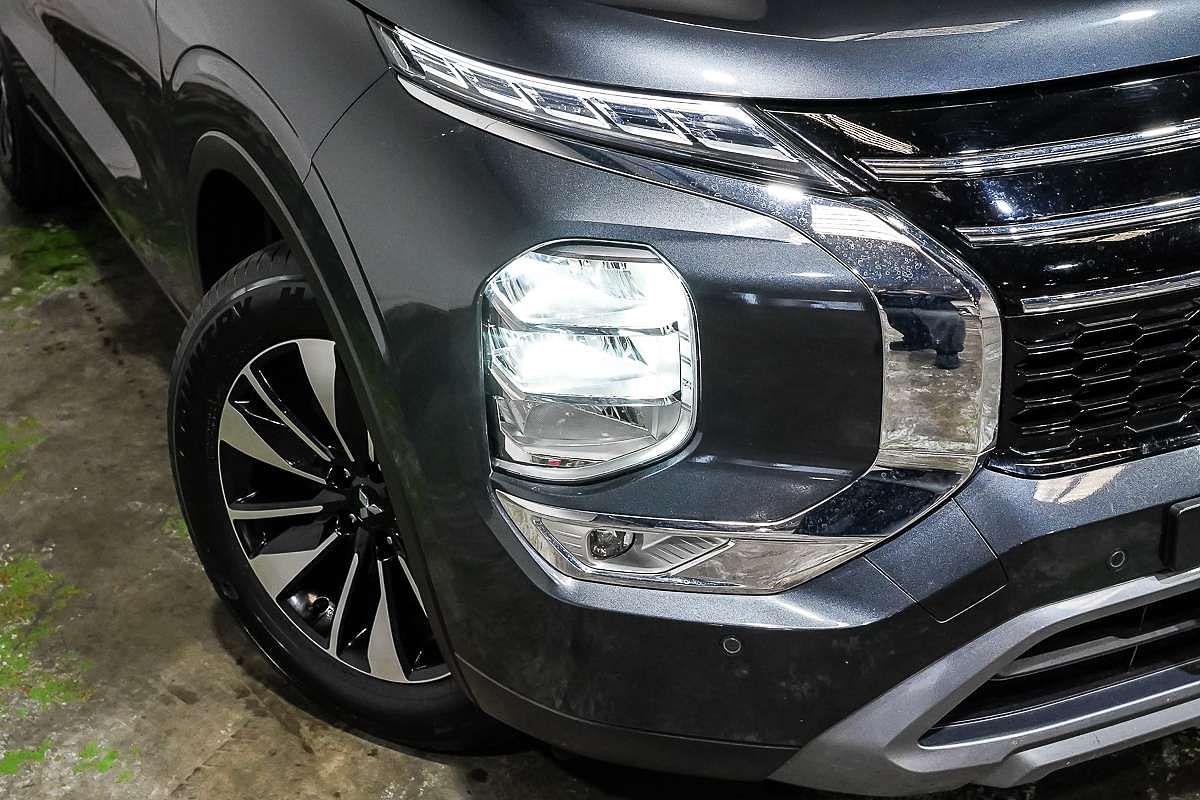 2025 Mitsubishi Outlander LS ZM