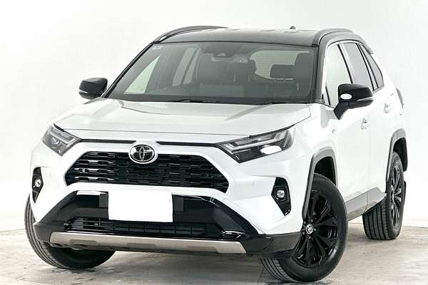 2025 Toyota RAV4 XSE AXAH52R