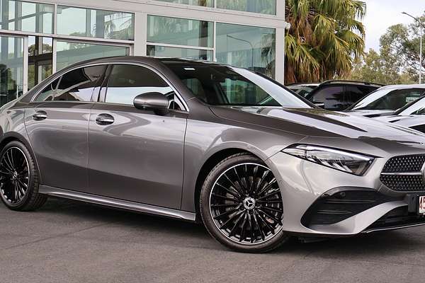 2025 Mercedes-Benz A-Class A250 V177