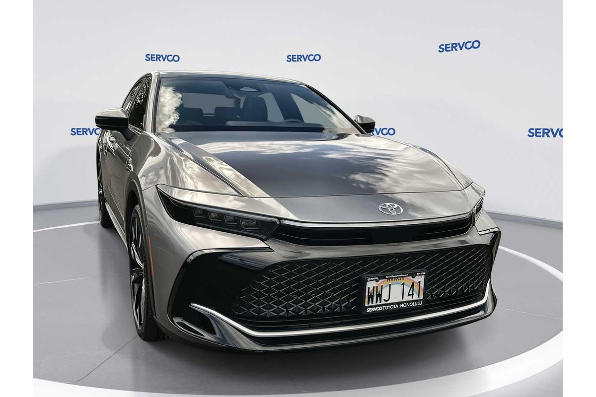 2023 Toyota Crown Platinum