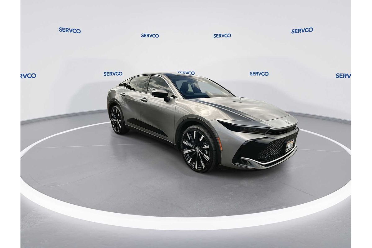 2023 Toyota Crown Platinum