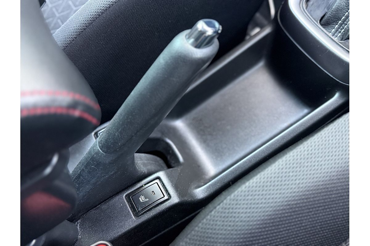 2024 Suzuki Swift Hybrid GLX UZ