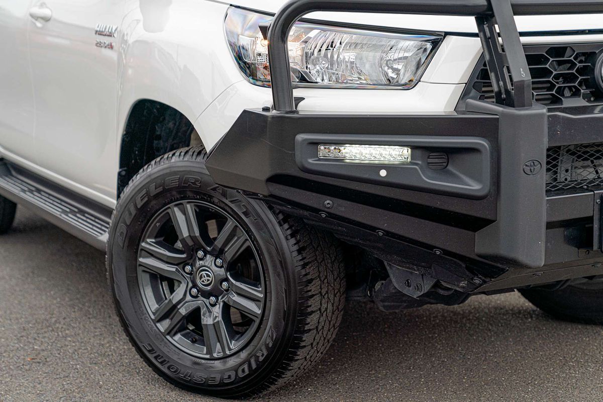 2024 Toyota Hilux SR GUN126R 4X4