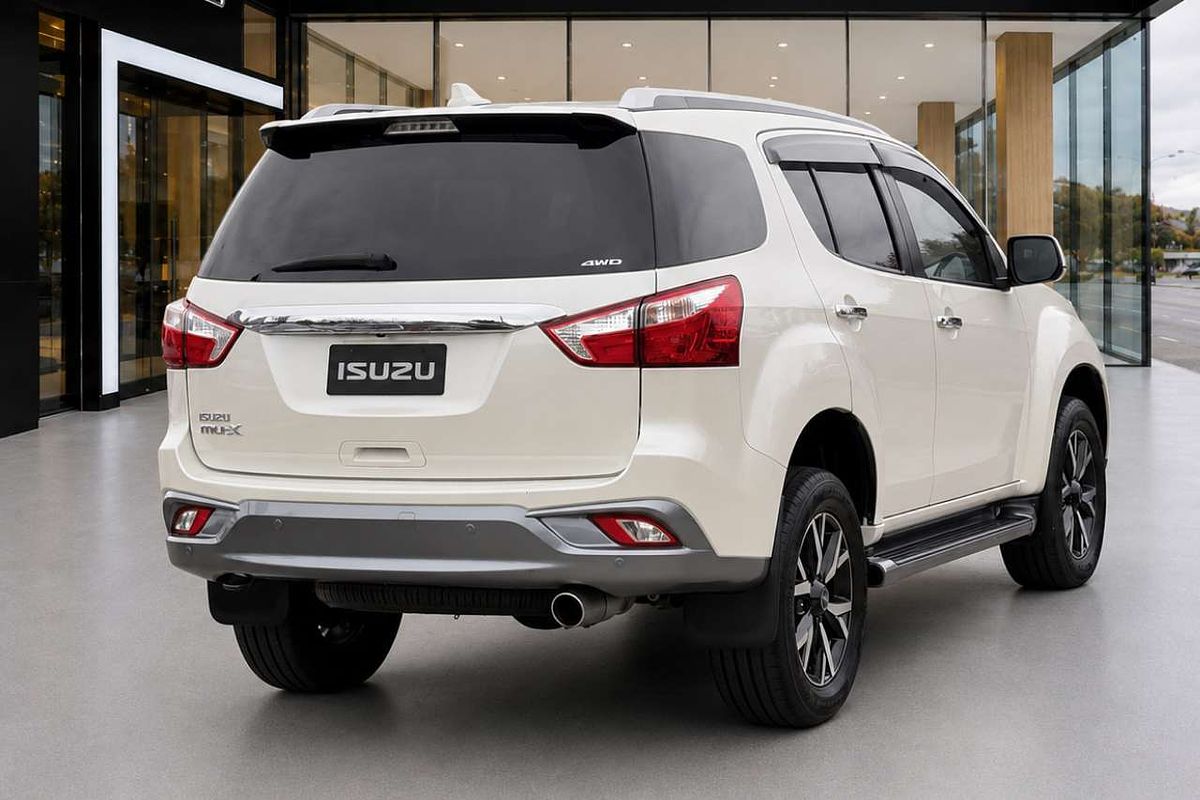 2019 Isuzu MU-X LS-T