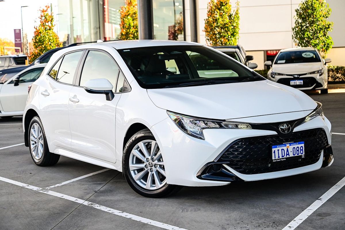 2024 Toyota Corolla Ascent Sport MZEA12R