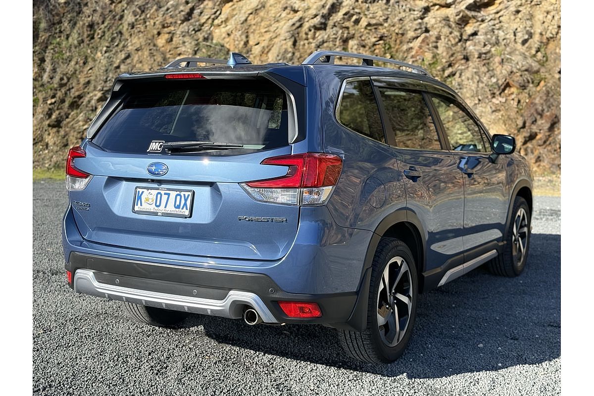 2022 Subaru Forester 2.5i-S S5