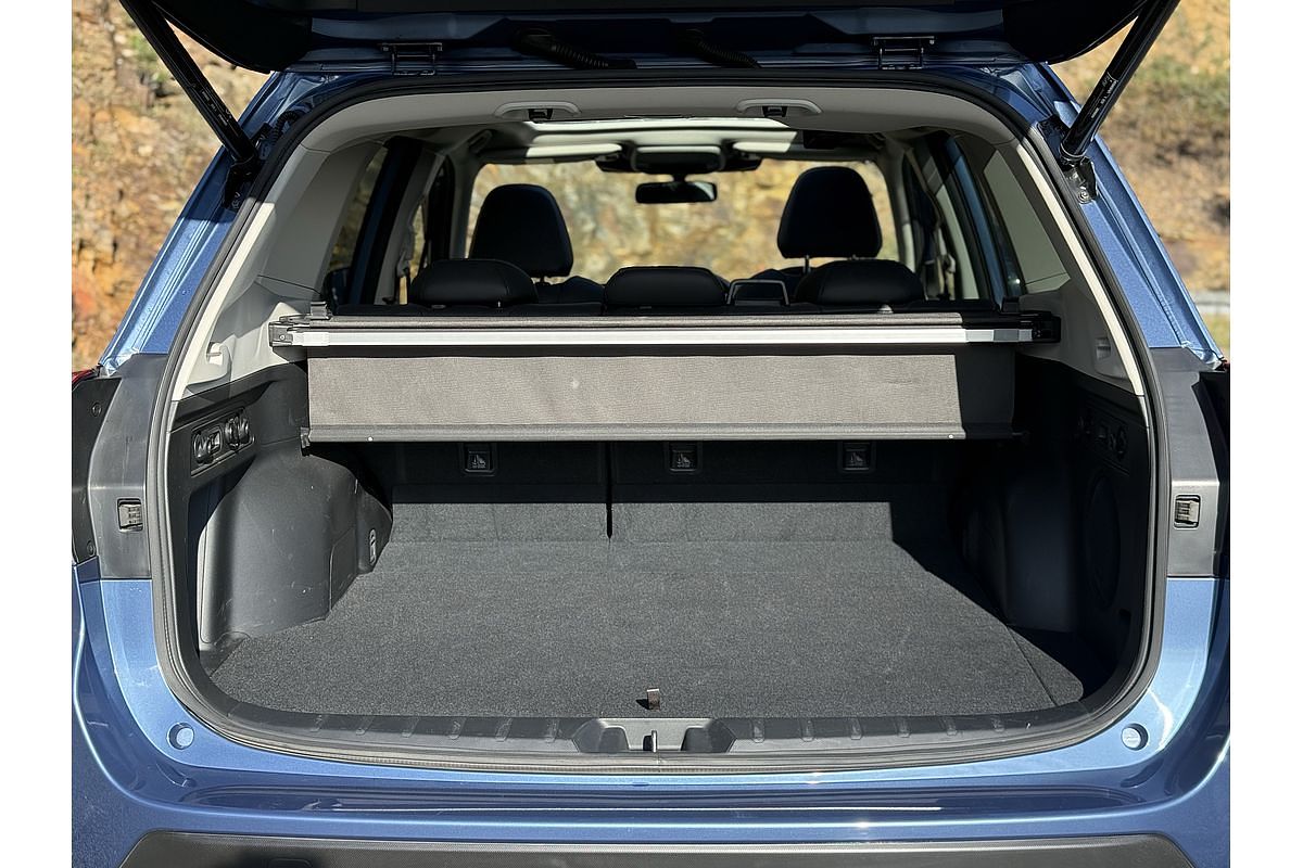2022 Subaru Forester 2.5i-S S5