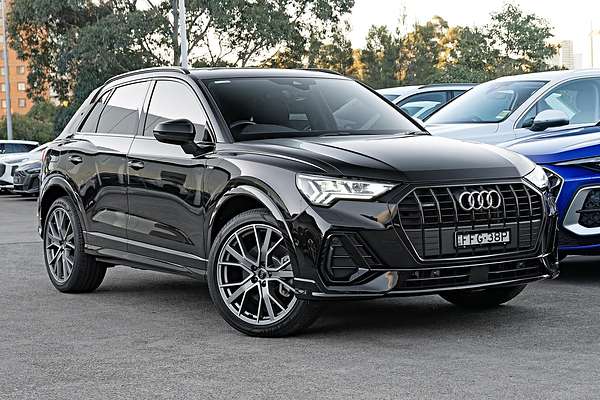 2023 Audi Q3 40 TFSI S line F3