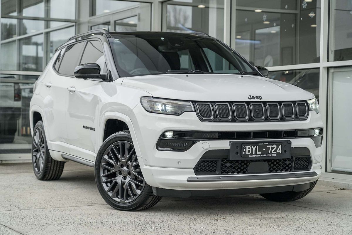 2022 Jeep Compass Limited M6
