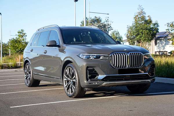 2021 BMW X7 xDrive30d G07