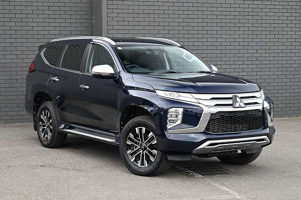 2022 Mitsubishi Pajero Sport GLS QF