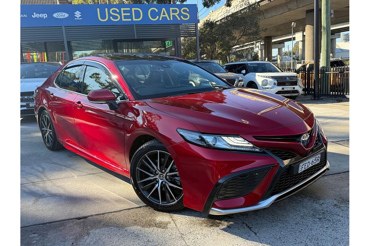 2024 Toyota Camry SL AXVH70R