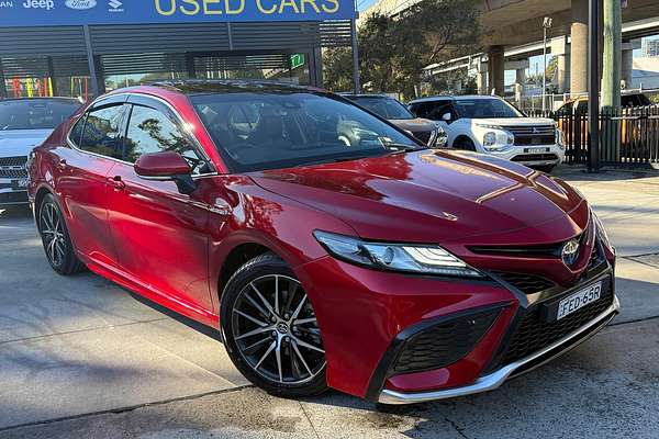 2024 Toyota Camry SL AXVH70R
