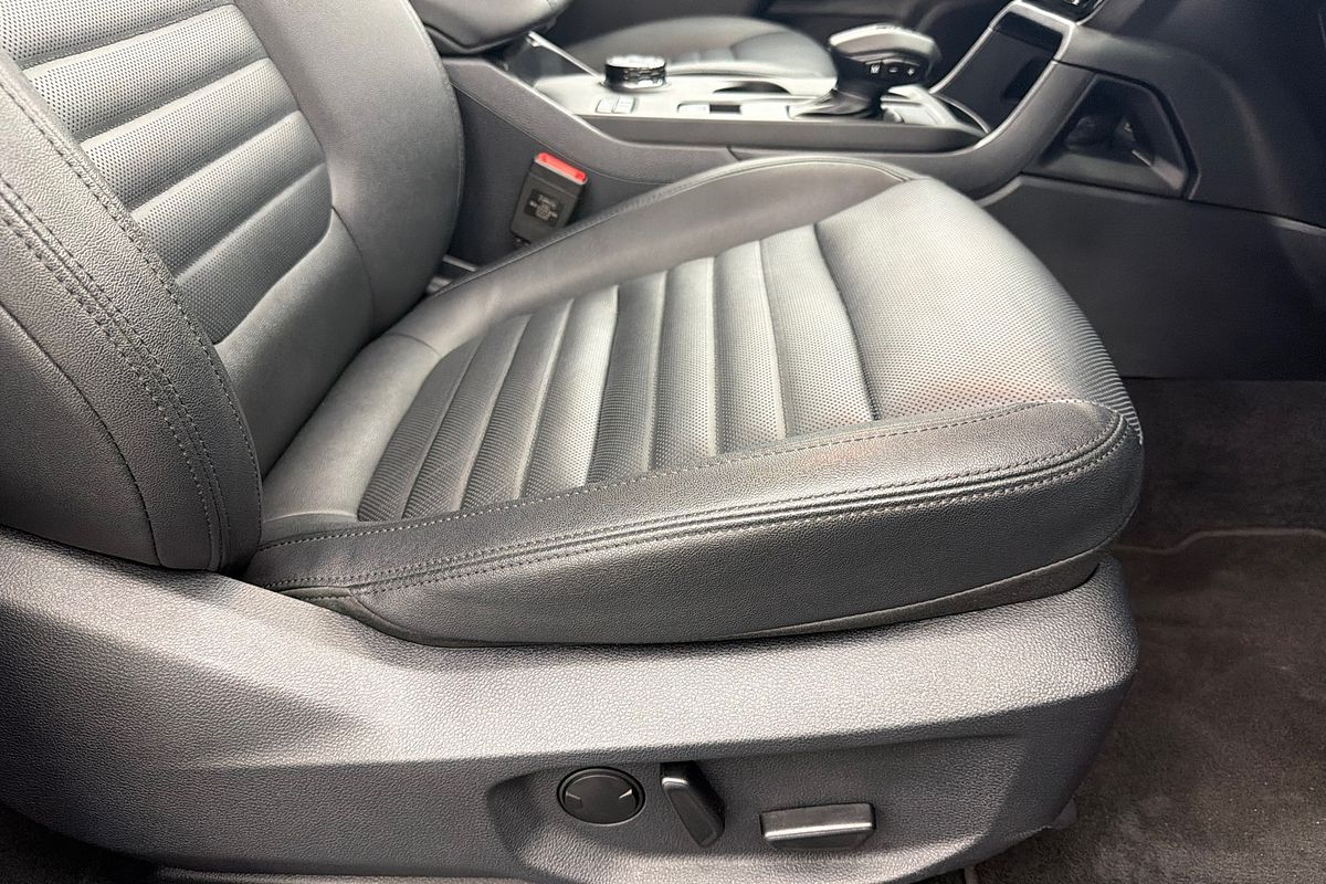 2025 Ford Everest Sport 2.0L