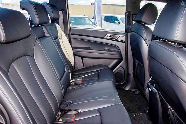 2026 KGM Musso Advance Q261 4X4 LWB thumb-12