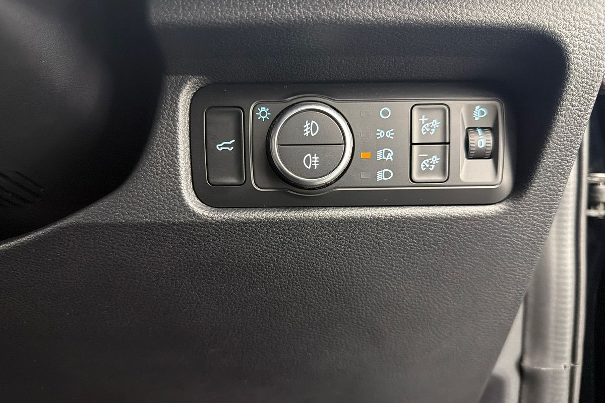 2025 Ford Everest Sport 2.0L