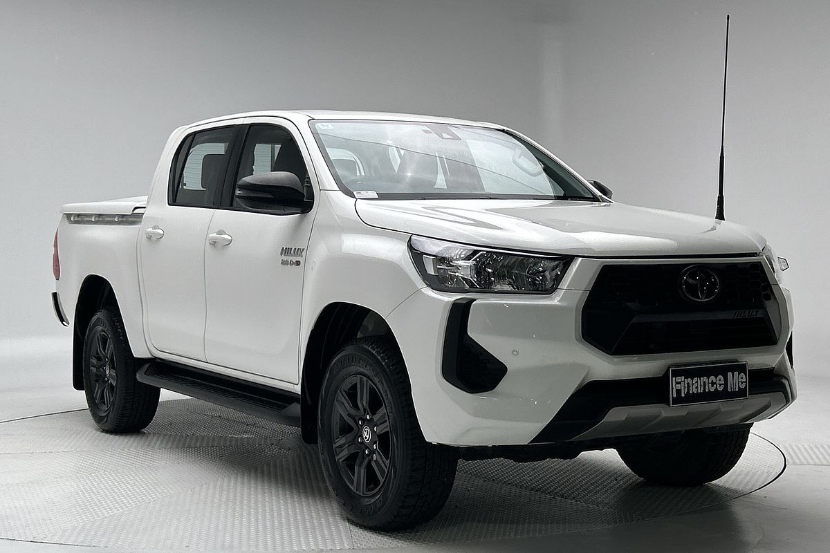 2025 Toyota Hilux SR GUN126R 4X4