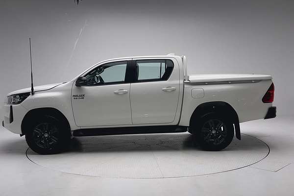 2025 Toyota Hilux SR GUN126R 4X4 thumb-4