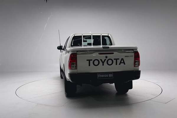 2025 Toyota Hilux SR GUN126R 4X4 thumb-6