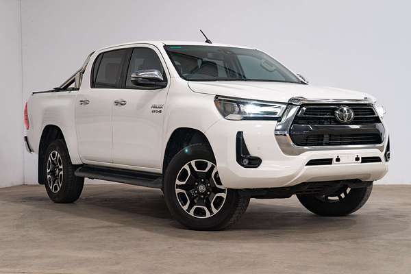 2021 Toyota Hilux SR5 GUN126R 4X4
