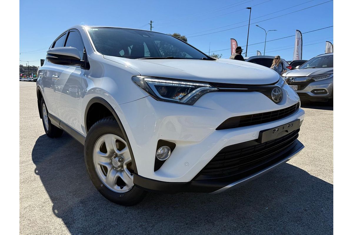 2018 Toyota RAV4 GX ASA44R