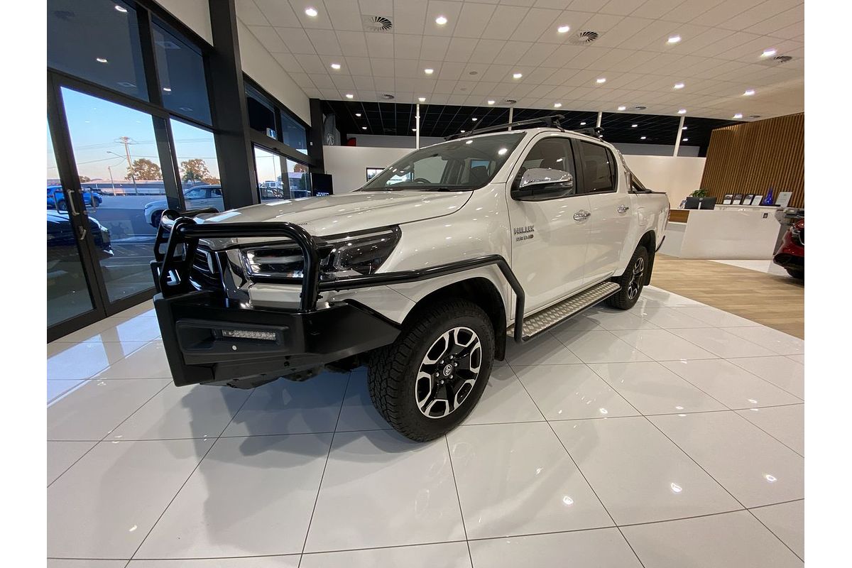 2020 Toyota Hilux SR5 GUN126R 4X4