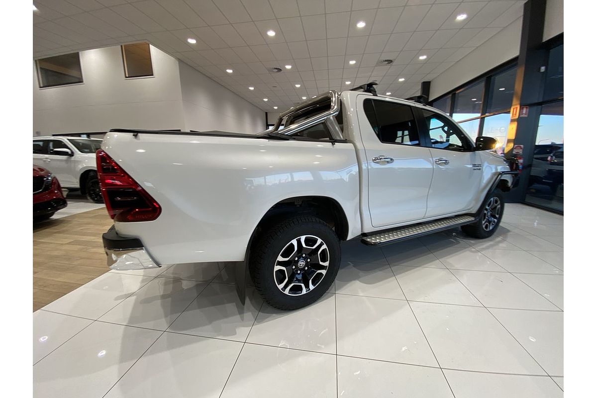2020 Toyota Hilux SR5 GUN126R 4X4