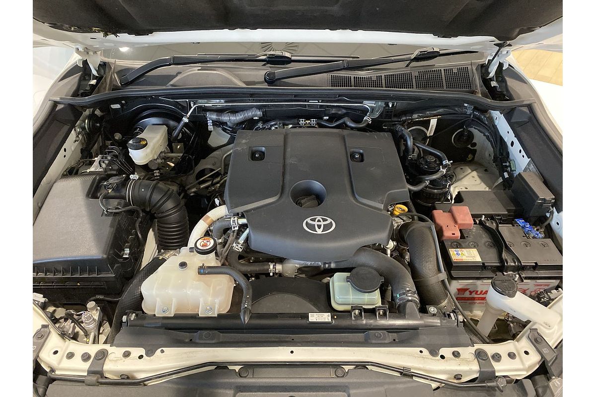2020 Toyota Hilux SR5 GUN126R 4X4