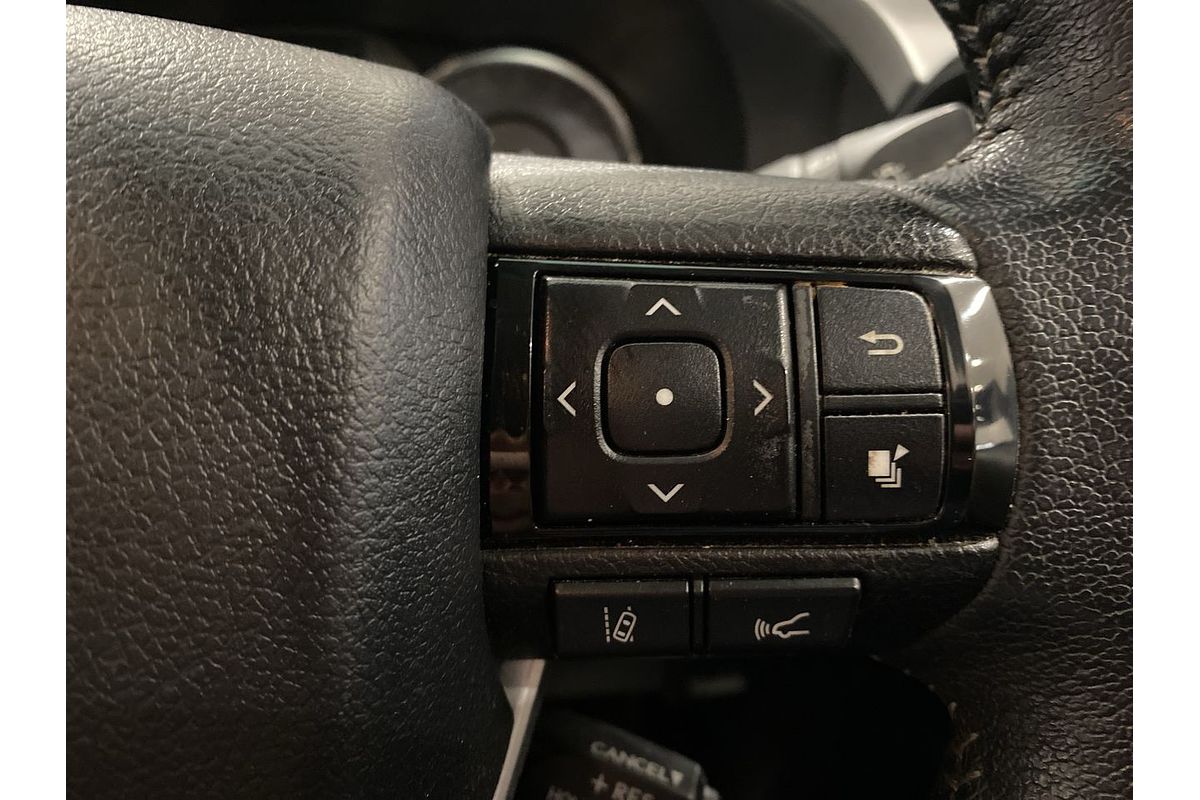 2020 Toyota Hilux SR5 GUN126R 4X4