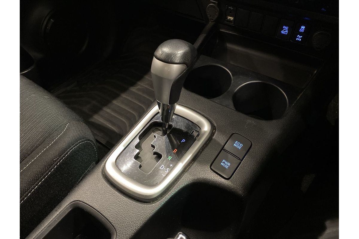 2020 Toyota Hilux SR5 GUN126R 4X4