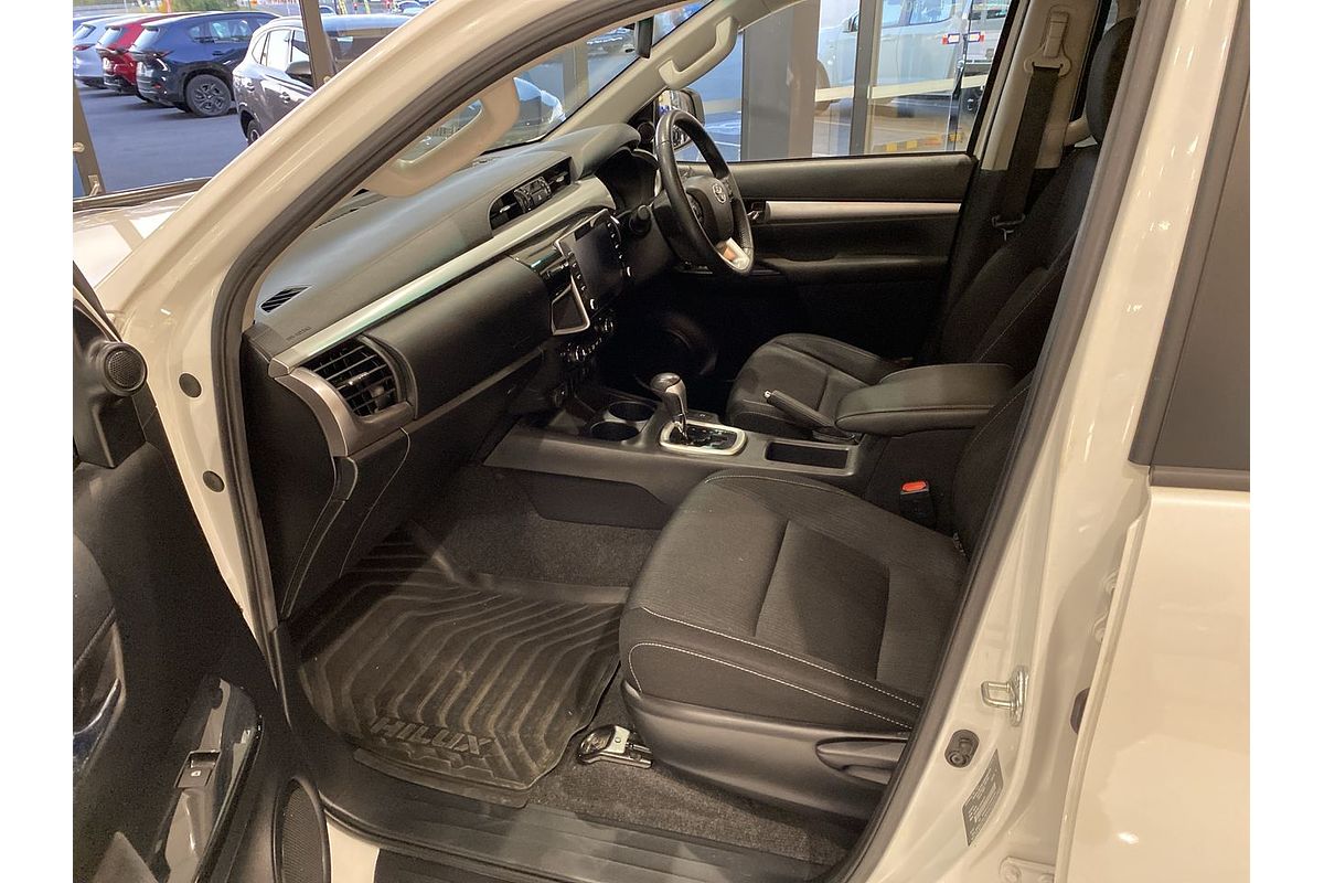 2020 Toyota Hilux SR5 GUN126R 4X4