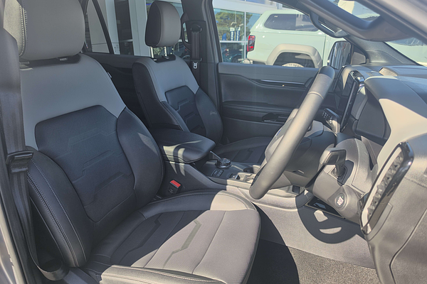 2026 Ford Everest Sport 2.0L thumb-9