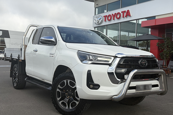 2023 Toyota Hilux SR5 GUN126R