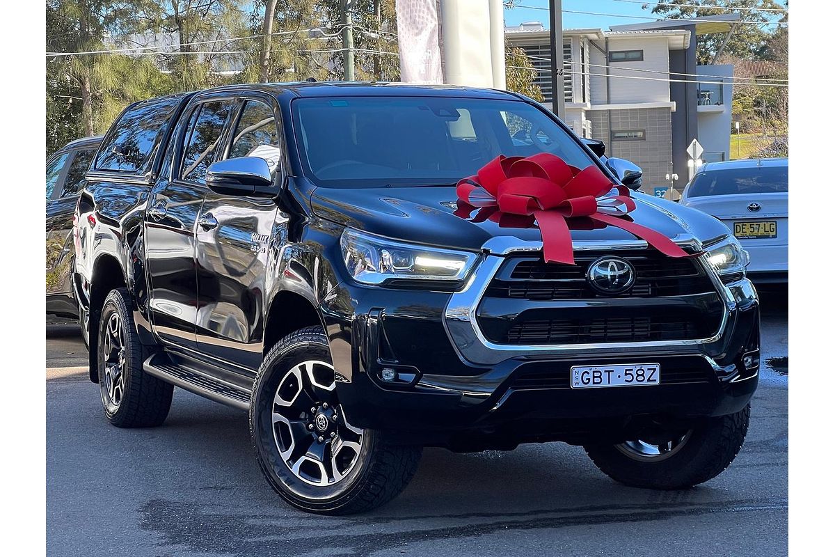 2022 Toyota Hilux SR5 GUN126R 4X4