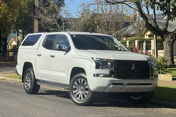 2025 Mitsubishi Triton GLS MV 4X4