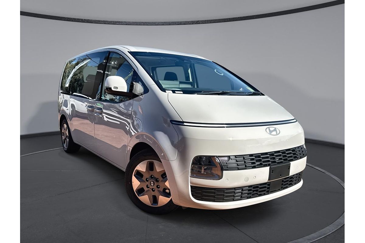2026 Hyundai STARIA US4.V4