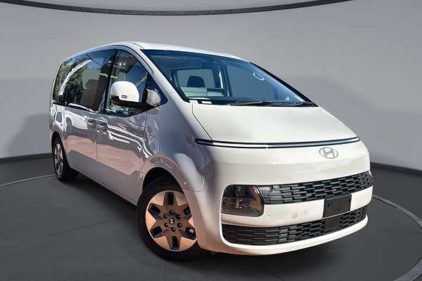 2026 Hyundai STARIA US4.V4