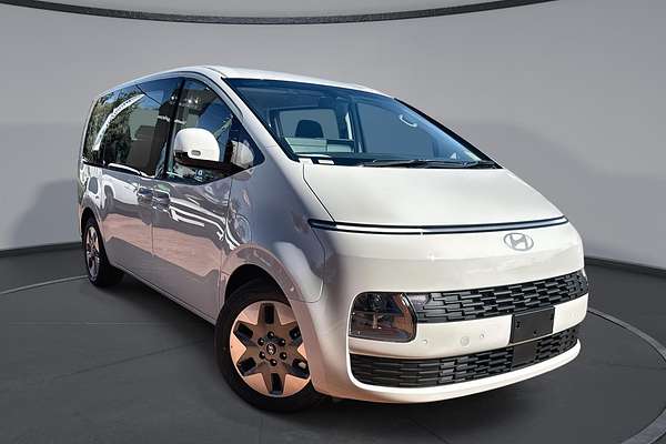 2026 Hyundai STARIA US4.V4