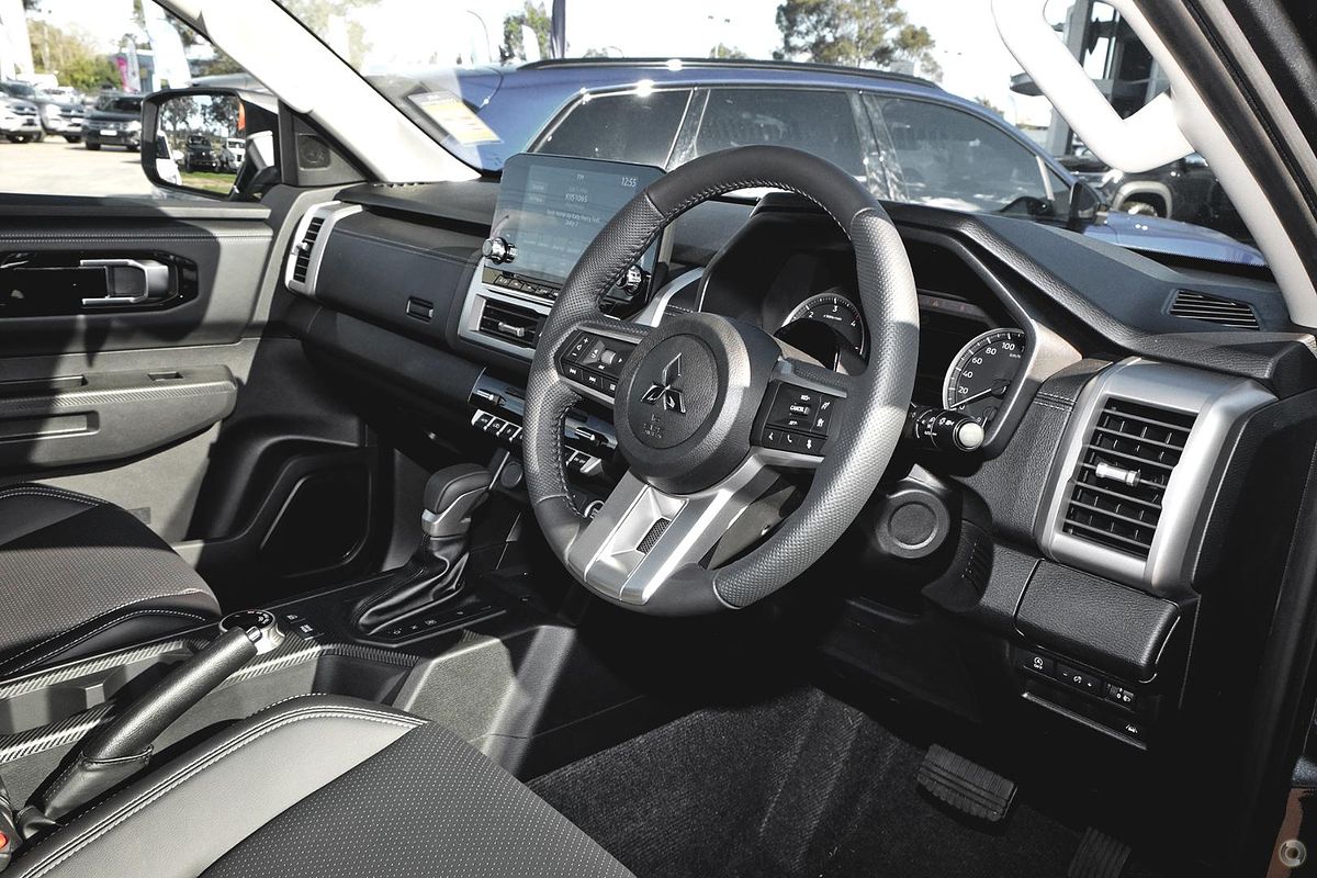 2026 Mitsubishi Triton GLS MV 4X4