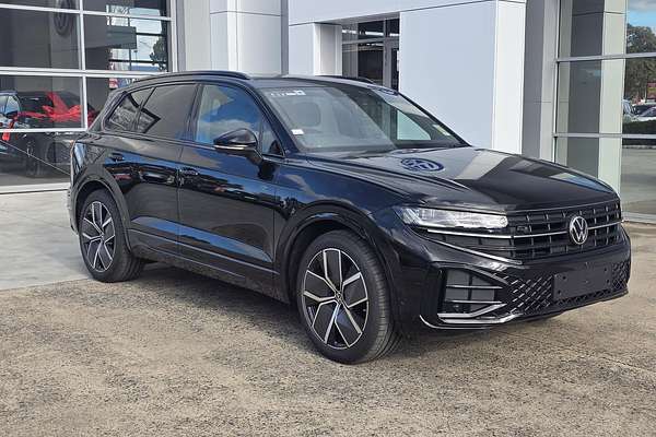 2025 Volkswagen Touareg 210TDI Wolfsburg Edition RC