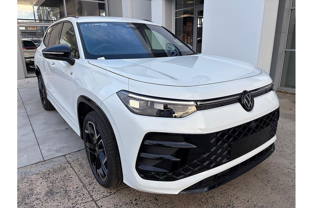 2026 Volkswagen Tayron 200TSI eHybrid R-Line R4