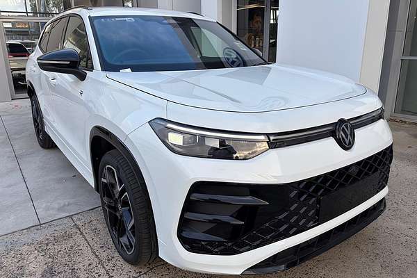 2026 Volkswagen Tayron 200TSI eHybrid R-Line R4